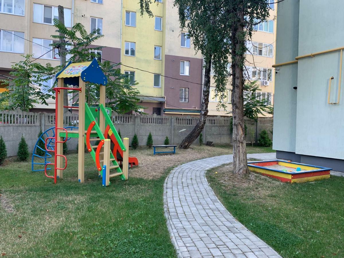 Comfort Place In The City Centre Ивано-Франкивск Екстериор снимка