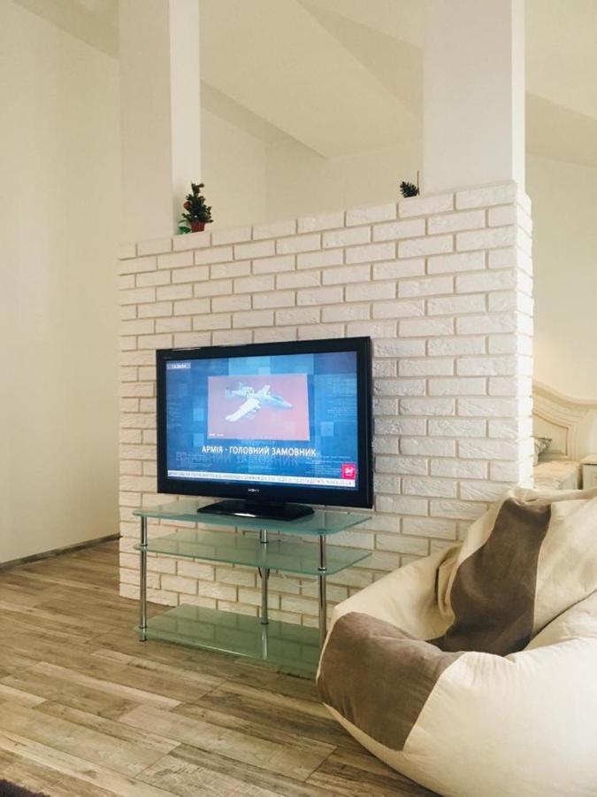 Comfort Place In The City Centre Ивано-Франкивск Екстериор снимка